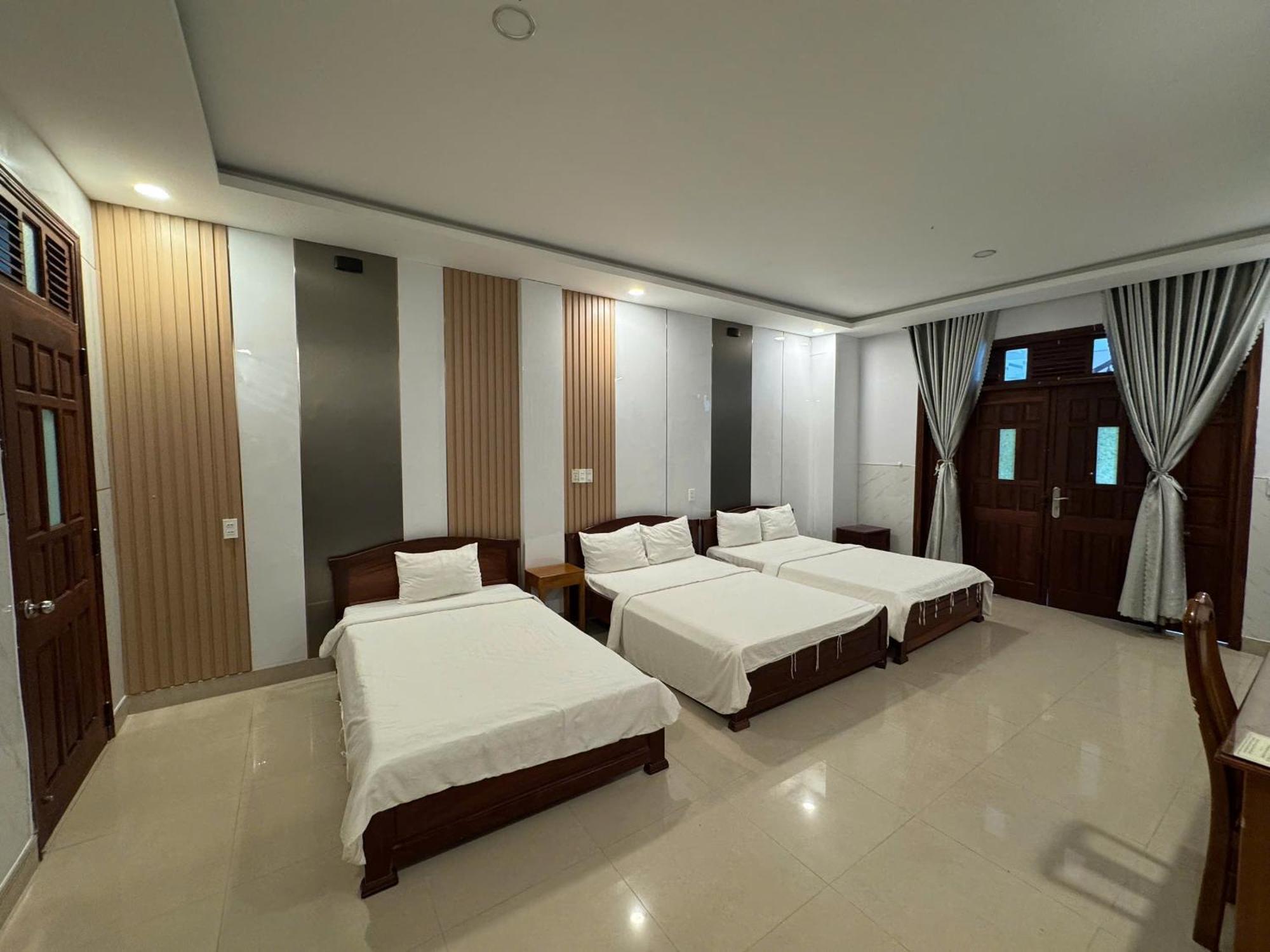 Thanh Thu 1 Hotel Kon Tum Bagian luar foto